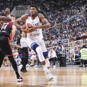 开云官网-字母哥在世预赛大杀特杀 为何难以得到大将军认可