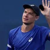 波兰百万富翁，美网观赛当众抢小孩帽子，还扬言：手慢无？